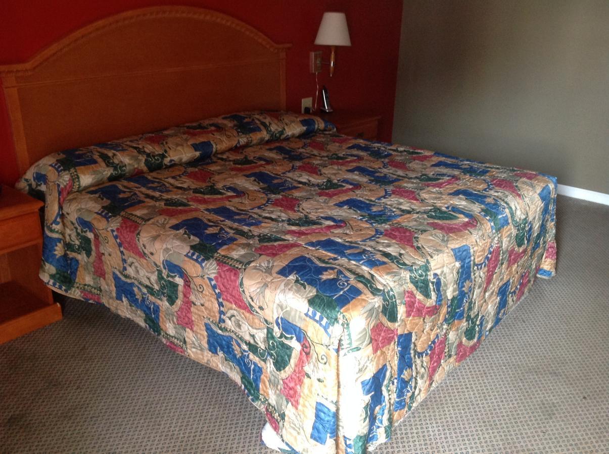 Wheatland Inn Anthony Стая снимка